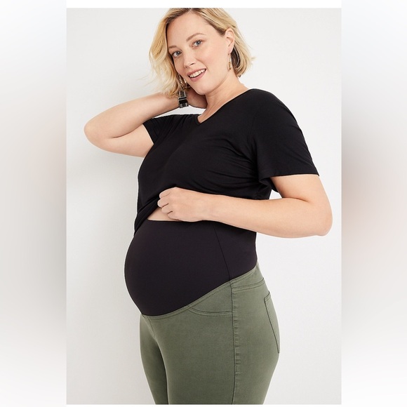 Plus Size Over The Bump Colored Maternity Jegging - Picture 4 of 4